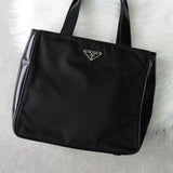 プラダ ナイロン / レザー ハンドバッグ トライアングルロゴ ブラック