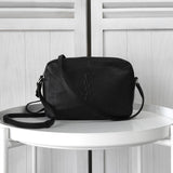 イヴ サンローラン ヴィンテージ YSLロゴ レザー ショルダーバッグ ポシェット ブラック - NEWSED