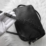 イヴ サンローラン ヴィンテージ YSLロゴ レザー ショルダーバッグ ポシェット ブラック - NEWSED
