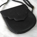 イヴサンローラン ヴィンテージ YSLロゴ レザー ショルダーバッグ ブラック - NEWSED