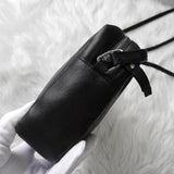 イヴ サンローラン ヴィンテージ YSLロゴ レザー ショルダーバッグ ポシェット ブラック - NEWSED