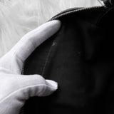 イヴ サンローラン ヴィンテージ YSLロゴ レザー ショルダーバッグ ポシェット ブラック - NEWSED