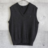 イヴ・サンローラン ヴィンテージ カサンドラロゴ YSLロゴ 刺繍 ニットベスト チャコールグレー - NEWSED