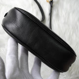 イヴサンローラン ヴィンテージ YSLロゴ レザー ラウンド ショルダーバッグ ブラック - NEWSED