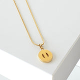 イヴ サンローラン ヴィンテージ YSLロゴ カサンドラロゴ ネックレス GP ゴールド ラインストーン - NEWSED