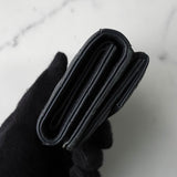 イヴ サンローラン YSLロゴ Vステッチ レザー 三つ折り財布 コンパクトウォレット グレー - NEWSED