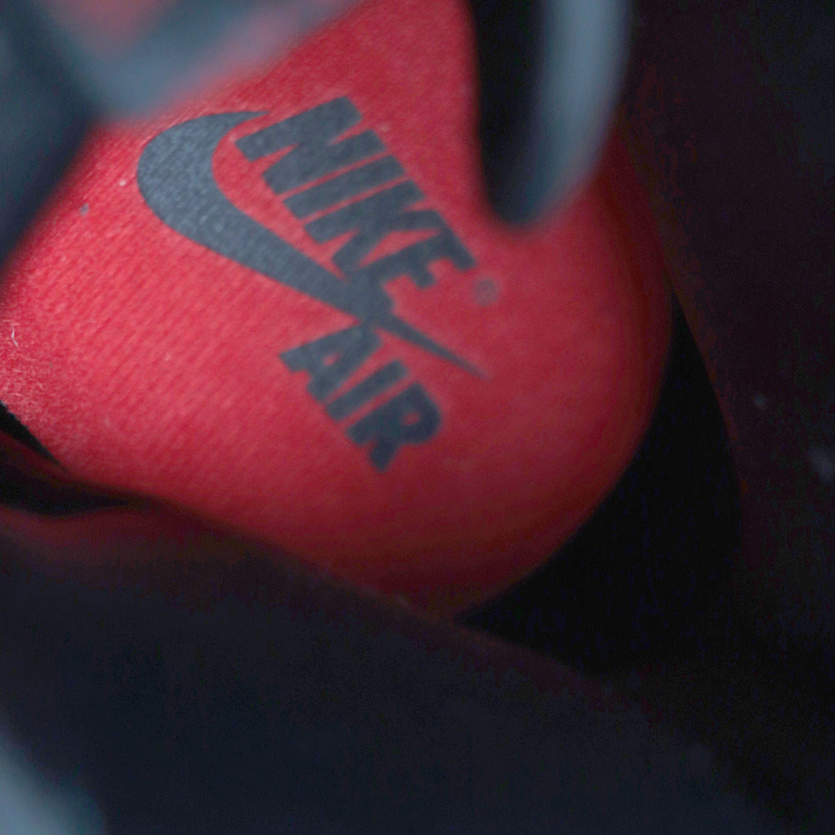 ナイキ WMNS AIR JORDAN 1 RETRO HI OG ウィメンズ エアジョーダン 1 レトロ ハイ オージー ハイカットスニーカー ブラック 26.5 メンズ