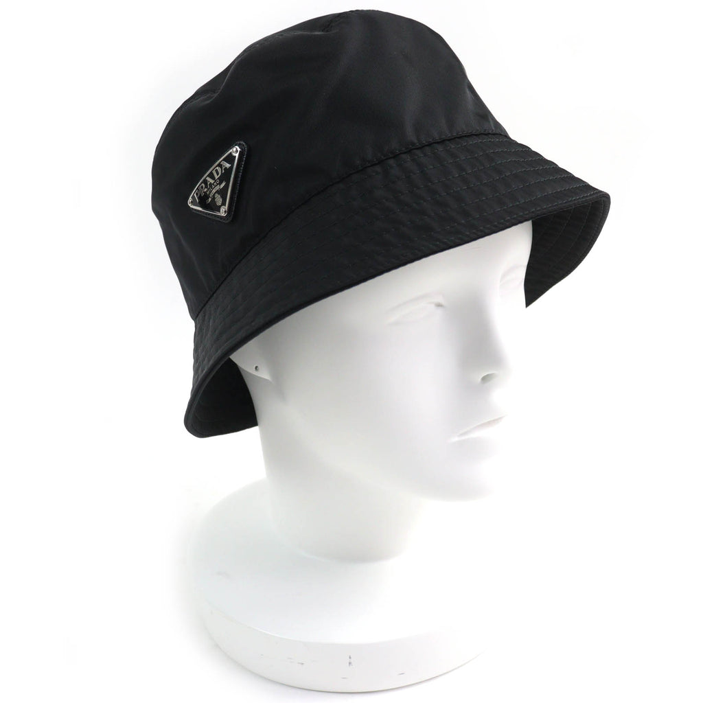 プラダ トライアングルロゴ 三角ロゴプレート Re-Nylon バケットハット 帽子 ハット ブラック M レディース