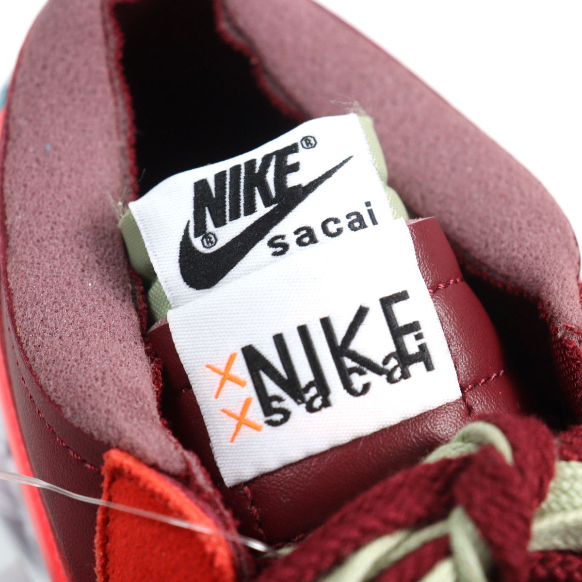 ナイキ カウズ サカイ BLAZER LOW ブレーザー ロー トリプルネームタグ XXモチーフ刻印 レースアップ ローカットスニーカー マルチカラー 27 メンズ