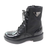 プラダ Re Nylonトライアングルロゴ ブラッシュドレザー ショートブーツ ブラック 37 レディース