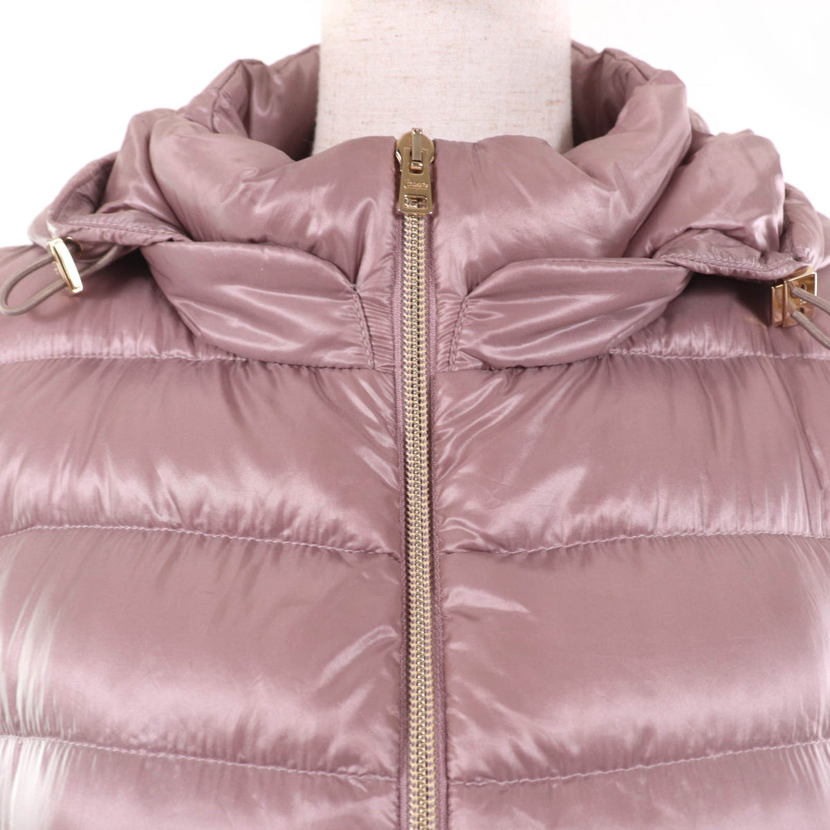 ヘルノ ZIP UP フード付 ロング丈 ダウンベスト ライトパープル 44 レディース
