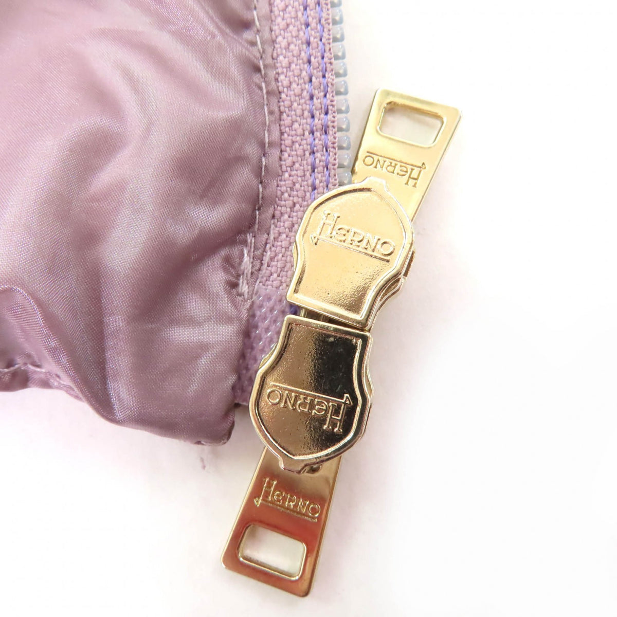 ヘルノ ZIP UP フード付 ロング丈 ダウンベスト ライトパープル 44 レディース