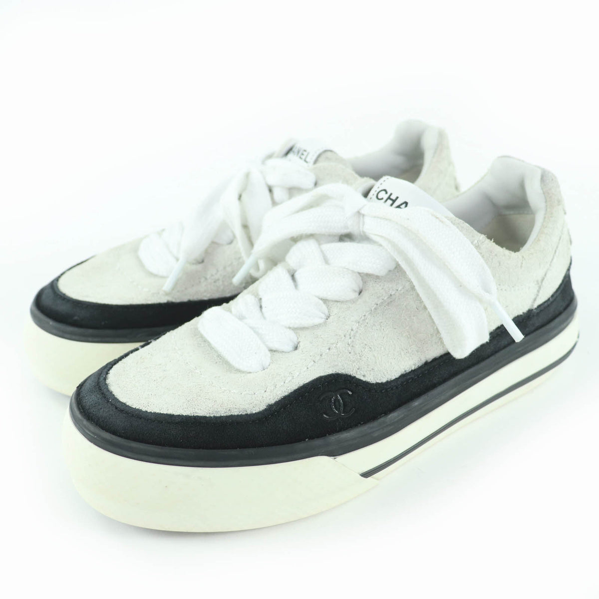 シャネル ココマーク レースアップ スウェードレザー ローカットスニーカー ホワイト 36 レディース