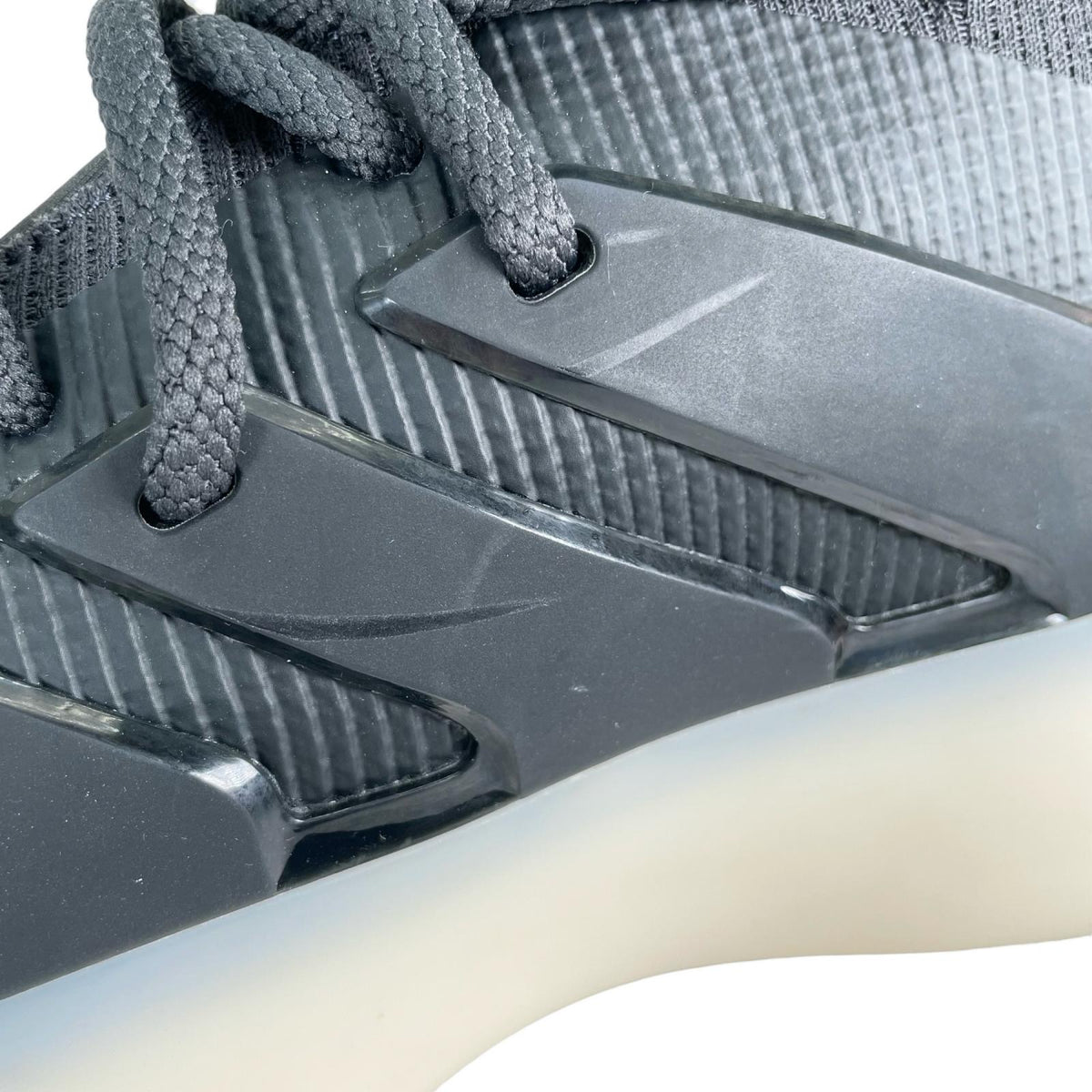 アディダス FEAR OF GOD ATHLETHICS 1 BASKETBALL ミッドソール スニーカー ブラック 30 メンズ