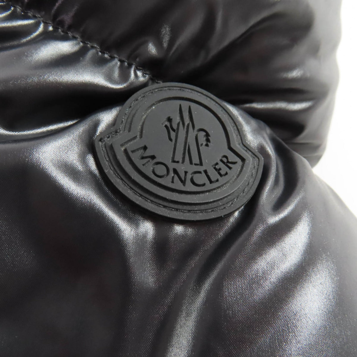 モンクレール CLAIR ラバーロゴワッペン付 ZIP UP ダウンジャケット ブラック 2 レディース