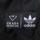 プラダ アディダス Re-Nylon スリーストライプス トライアングルロゴ ベンチ コート ブラック 48 メンズ 未使用品