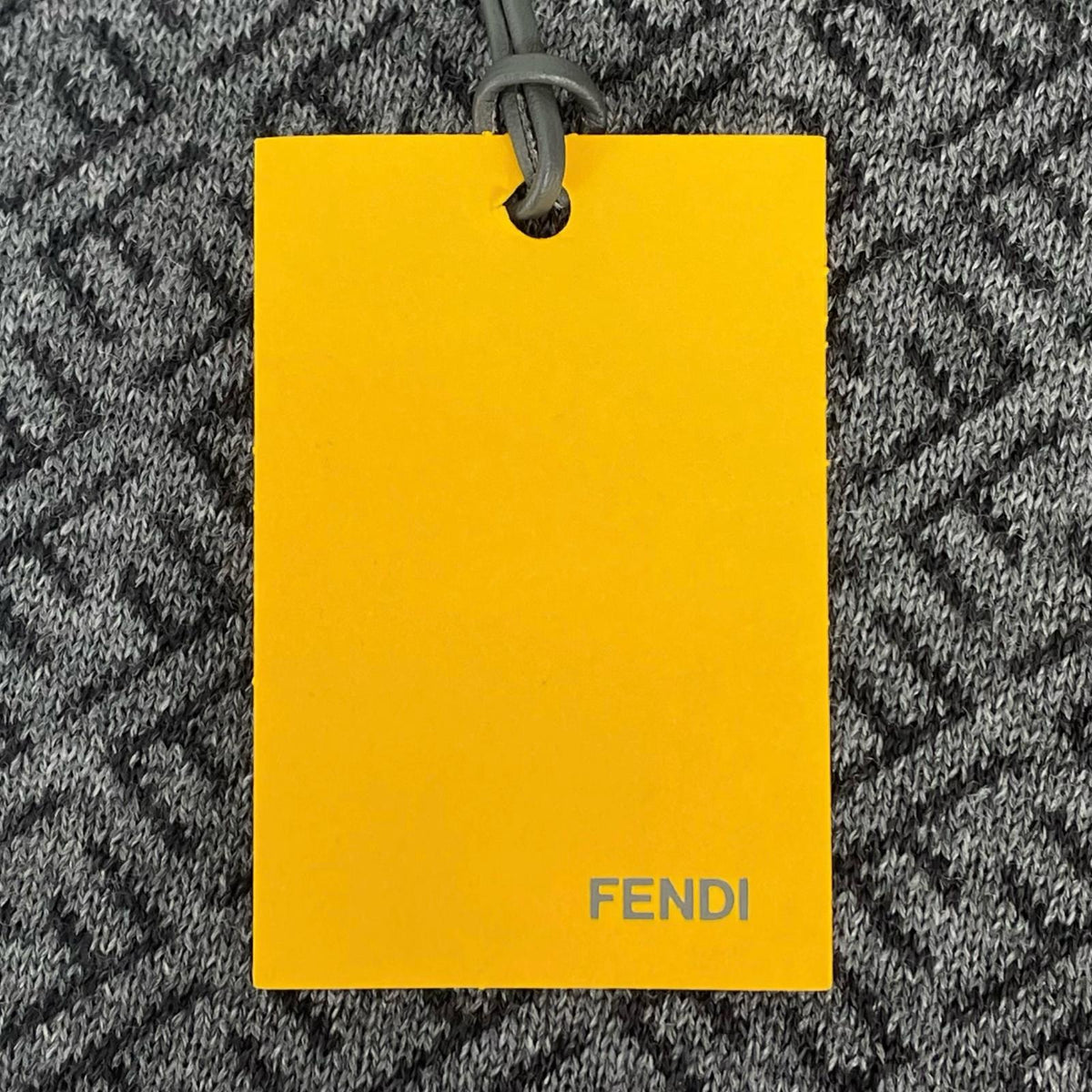 フェンディ マイクロズッカ柄 マフラー グレー メンズ