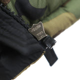 ザ・ノースフェイス Novelty Nuptse Jacket カモフラ柄 フード入り ロゴ刺繍 ポケッタブル仕様 ジップアップ ダウンジャケット カーキ M メンズ