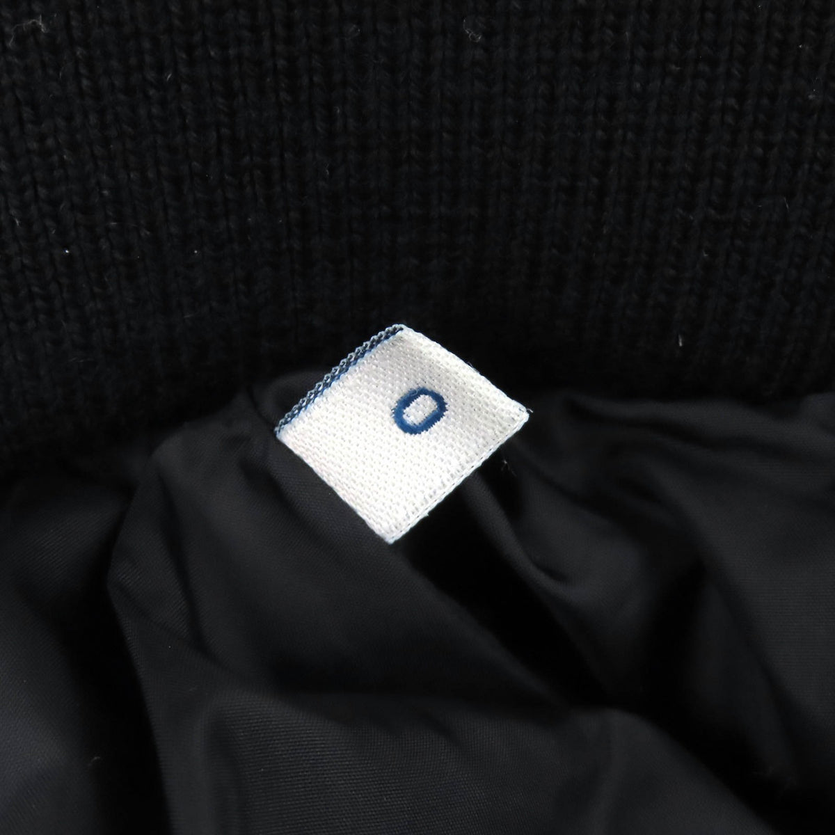 モンクレール DIMITRI ロゴワッペン ラムレザー切り替え スタンドカラー ライダース ダウンジャケット ブラック 54847 メンズ
