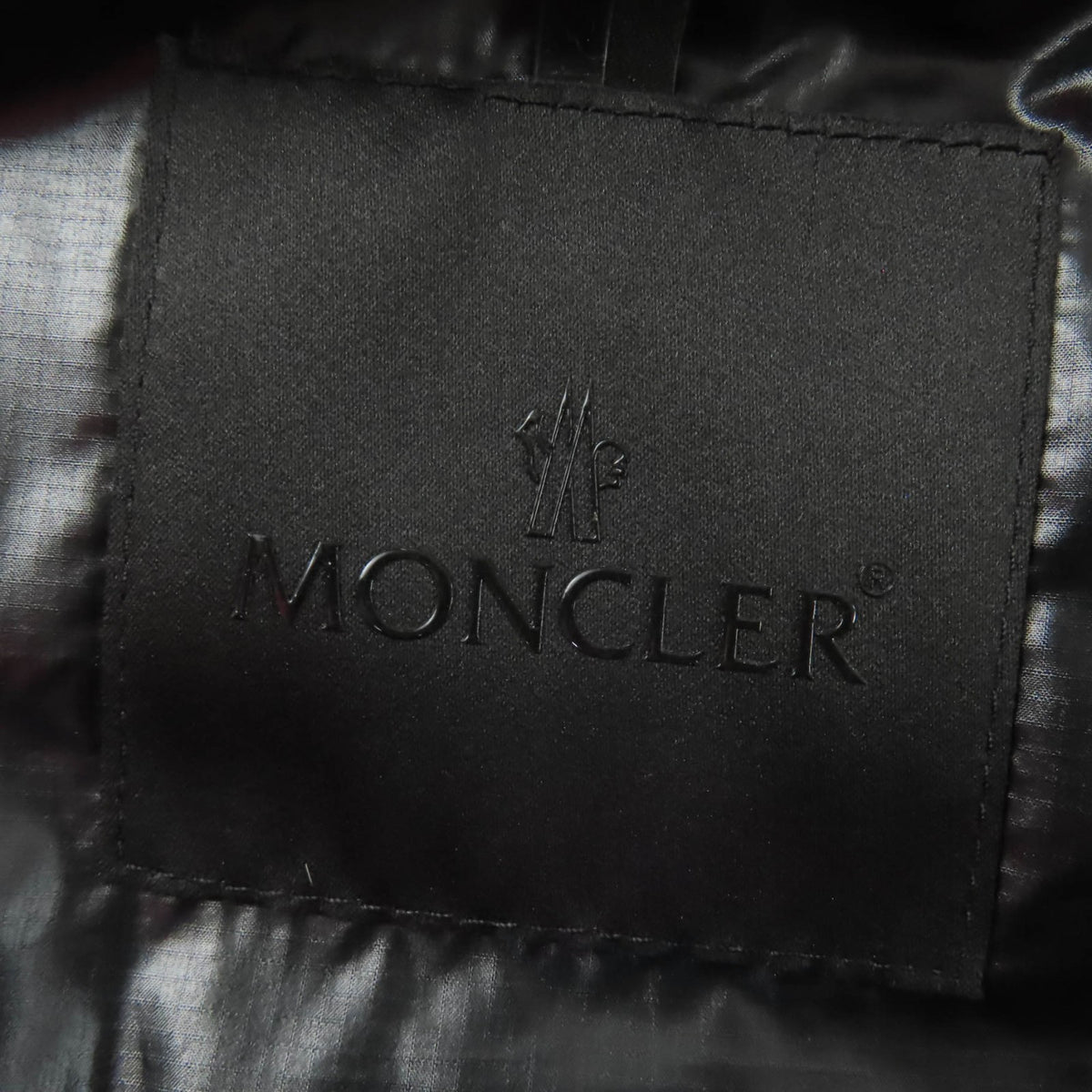 モンクレール ALITERSE ロゴワッペン・フード付 ZIP UP ダウンベスト コーラル系 3 レディース