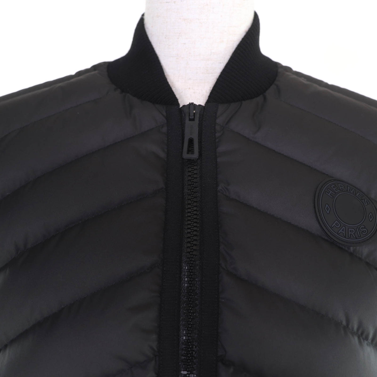 エルメス CLOU DE SELLE ロゴワッペン付 ZIP UP リブ切替 ダウンベスト ブラック 38 レディース