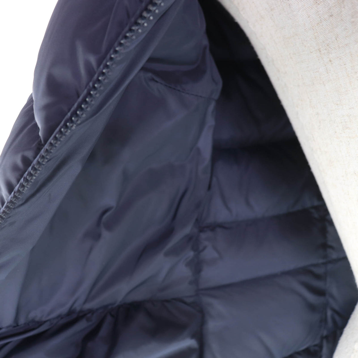 モンクレール HIRONDELLE FOXファー付 ZIP UP ダウンコート ネイビー 00 レディース