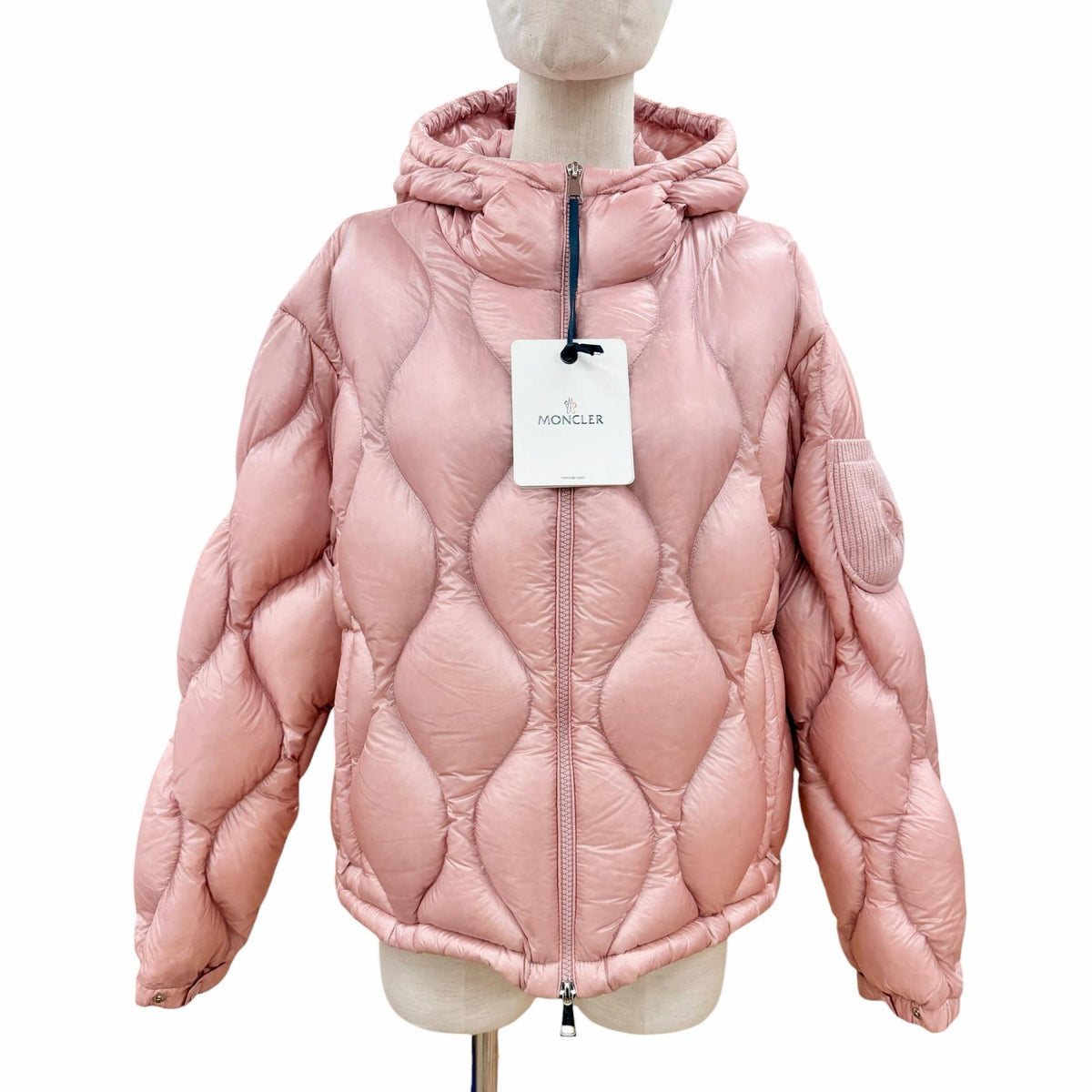 モンクレール ANTHON ロゴワッペン フード付 ダウンジャケット ピンク 54847 レディース