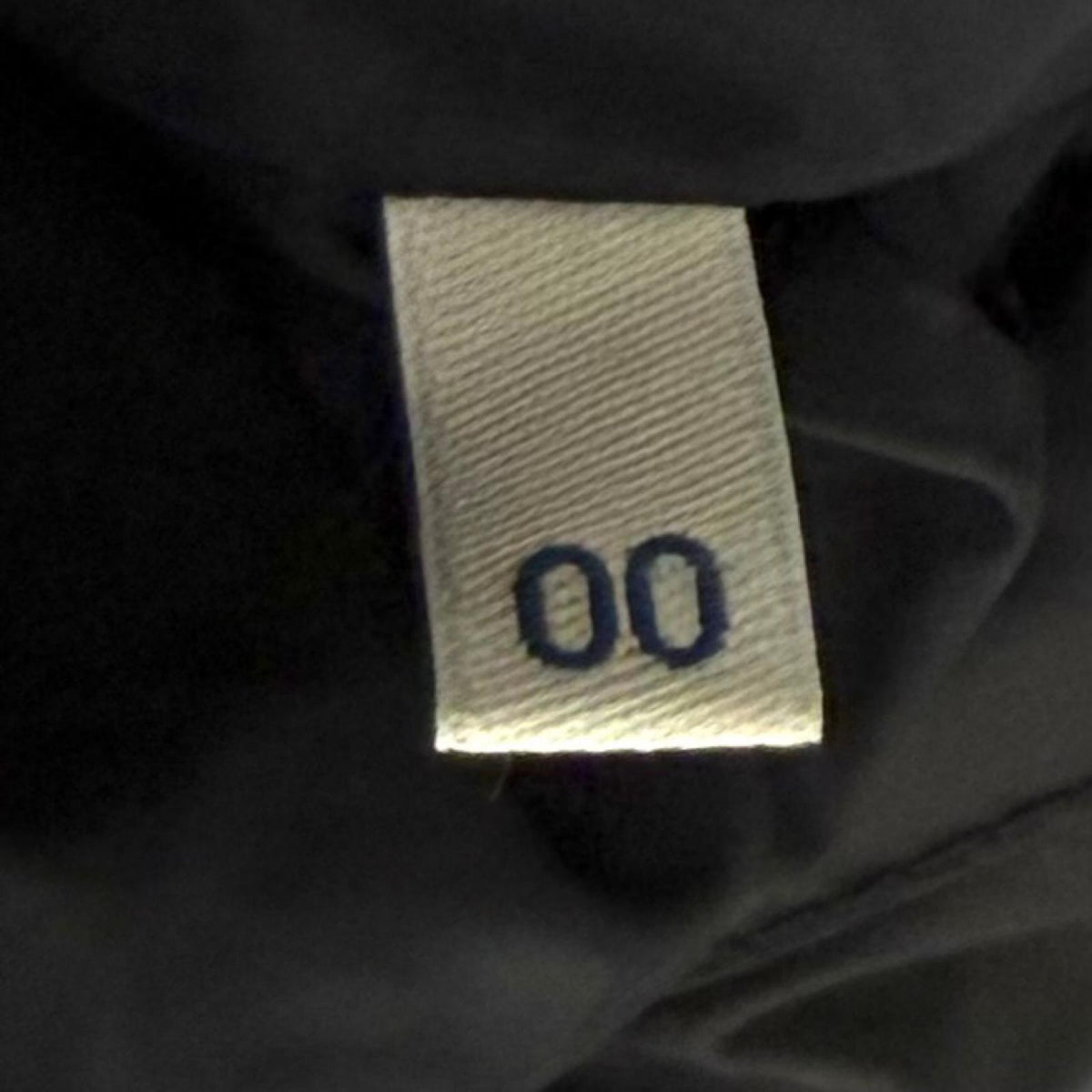 モンクレール FLAMMETTE フード収納 ロゴワッペン付 ZIP UP ダウンコート ブラック 00 00 レディース