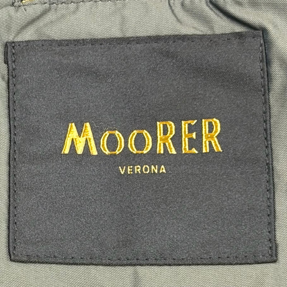 ムーレー MORRIS モリス 襟ファー ロゴ入りボタン ダブルブレスト ダブルジップアップ ダウンコート ダークブラウン 48 メンズ