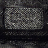 プラダ Re-Nylon トライアングルロゴ 三角プレート フォンケース ショルダーバッグ ブラック メンズ