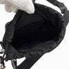プラダ Re-Nylon トライアングルロゴ 三角プレート フォンケース ショルダーバッグ ブラック メンズ