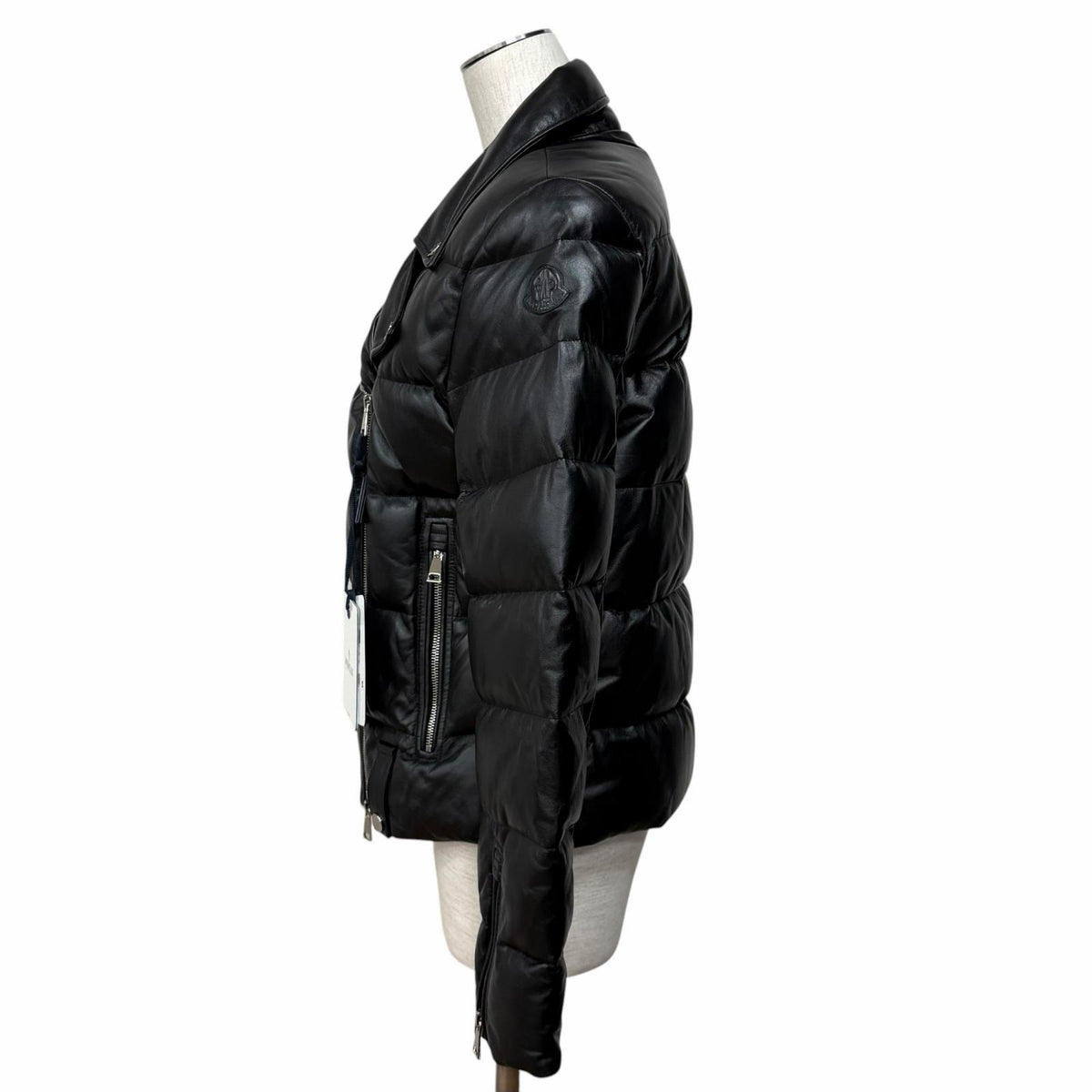 モンクレール ADIB ロゴボタン付 ZIP UP レザー ダウンジャケット ブラック 1 レディース