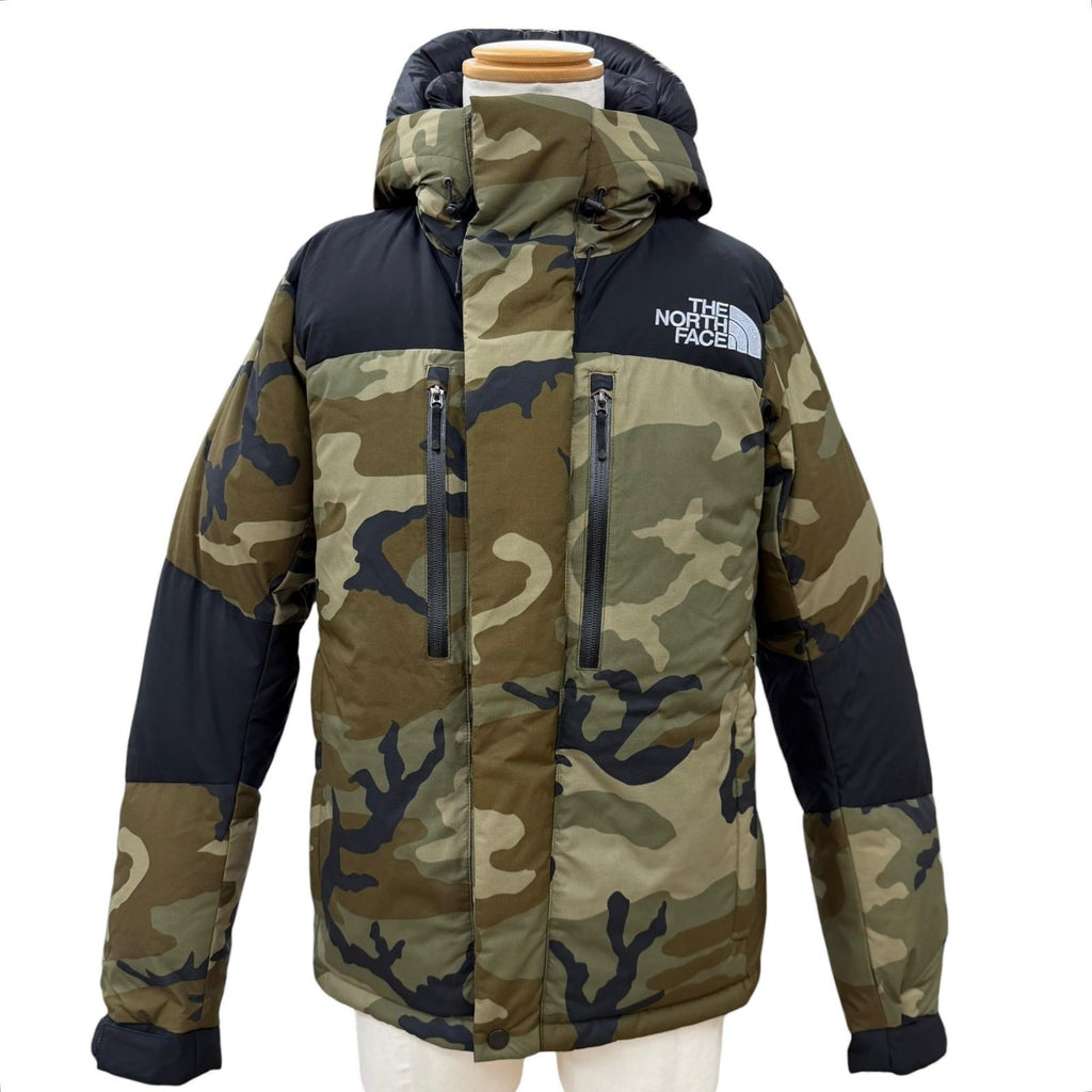 ザ・ノースフェイス Novelty Baltro Light Jacket GORE-TEX カモフラ 迷彩柄 ロゴ刺繍 フーデッド ダブルジップアップ ダウンジャケット カーキ M メンズ