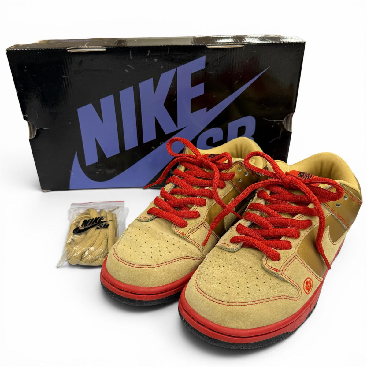 ナイキ NIKE DUNKLOW PRO SB Moneycat ローカットスニーカー ベージュ 27.5 メンズ