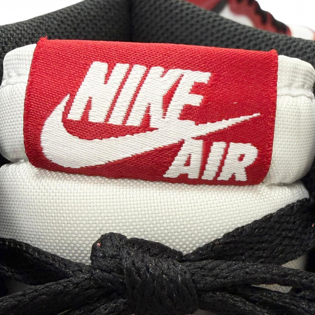 ナイキ AIR JORDAN 1 RETRO HIGH OG CHICAGO 2015 ハイカットスニーカー レッド 27 メンズ