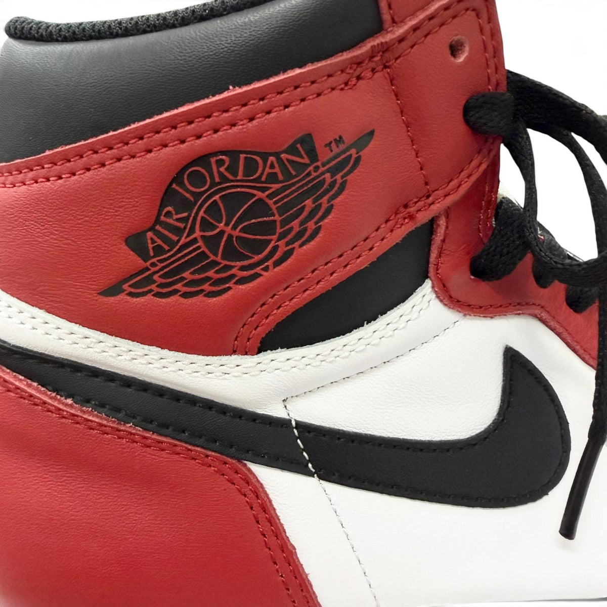 ナイキ AIR JORDAN 1 RETRO HIGH OG CHICAGO 2015 ハイカットスニーカー レッド 27 メンズ