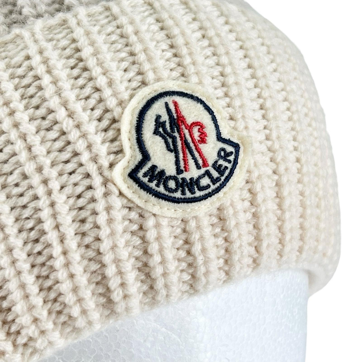 モンクレール BERRETTO TRICOT ポンポン ニット帽 ニットキャップ アイボリー レディース