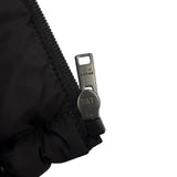 プラダ トライアングルロゴ 三角プレート ジップアップ 中綿入り ジャケット ブラック XS メンズ