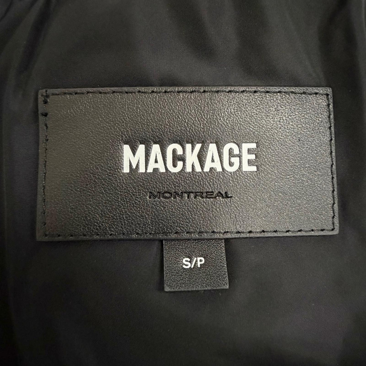 マッカージュ KAY-BX ケイ レイヤードデザイン フォックスファー フード付き ジップアップ ダウンコート ブラック S レディース