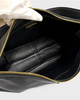 プラダ プラダ エメ ラージ ソフトグレインレザー ショルダーバッグ クロシェット付 トライアングルロゴ ショルダーバッグ ブラック レディース