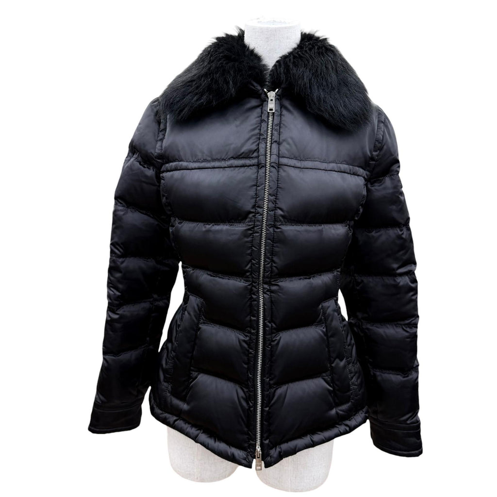 プラダ シープファー トライアングルロゴ ZIP UP ダウンジャケット ブラック 38 レディース