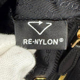 プラダ Re-Nylon リスレット付トライアングルロゴ サーフプリント ポーチ ブルー レディース