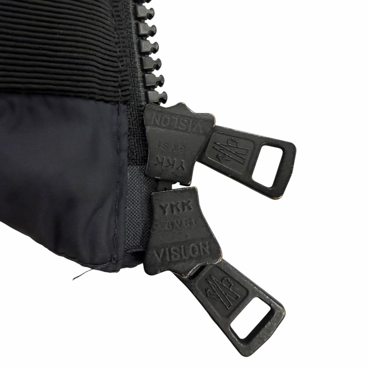 モンクレール MONTCLA ロゴワッペン・フード付 ZIP UP ダウンコート ネイビー 3 メンズ