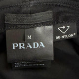 プラダ トライアングルロゴ 三角プレート Re-Nylon バケット ハット ブラック M メンズ