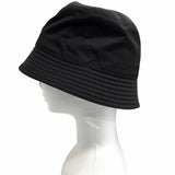 プラダ トライアングルロゴ 三角プレート Re-Nylon バケット ハット ブラック M メンズ