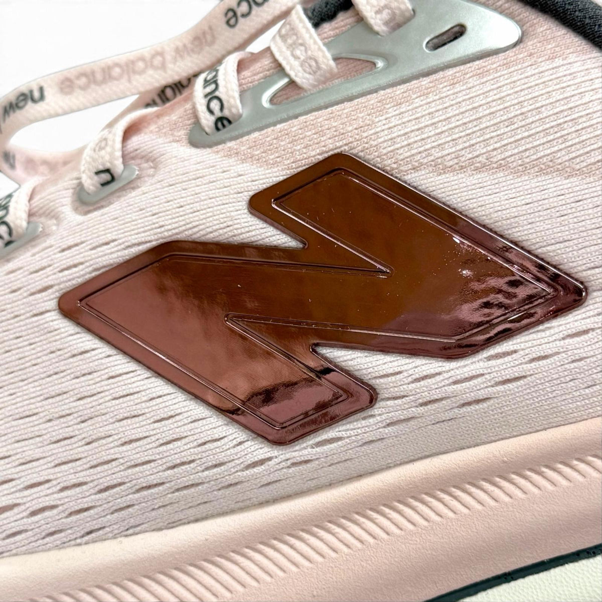 ニューバランス Fresh Foam 860 V14 名古屋ウィメンズマラソン2026限定 ランニングシューズ スニーカー ピンク 26.5 レディース