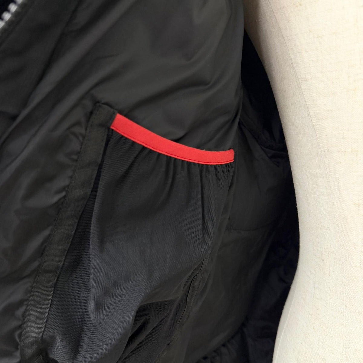ザ・ノースフェイス Baltro Light Jacket WINDSTOPPER フーデッド ダウンジャケット ブラック XXL メンズ