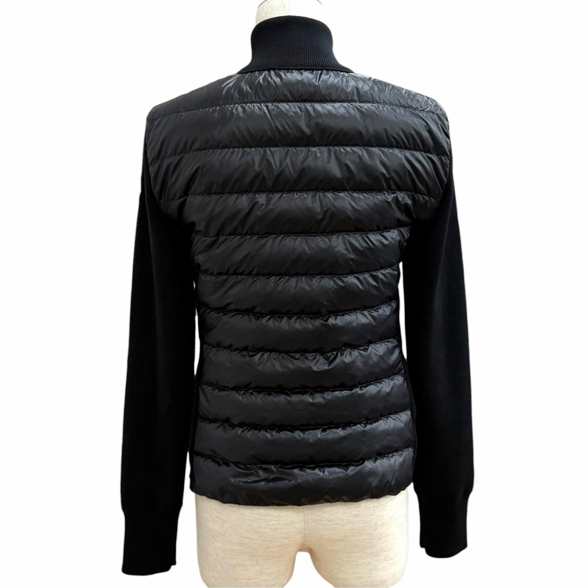 モンクレール CARDIGAN TRICOT ロゴパッチ付 切替デザイン ダウンジャケット ブラック XS レディース