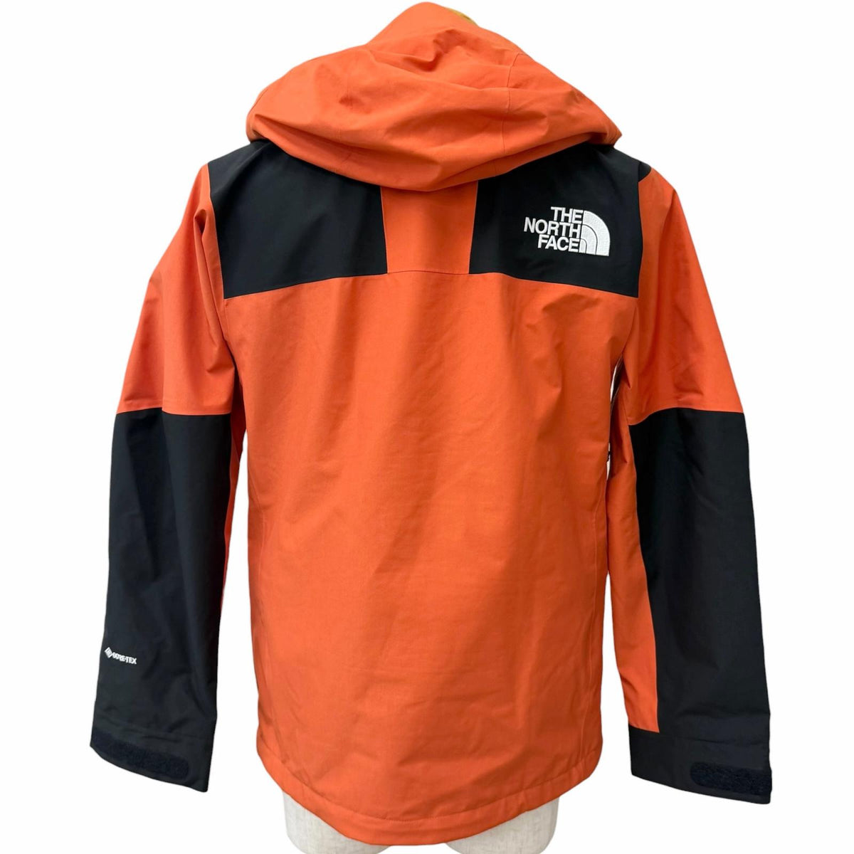 ザ・ノースフェイス Mountain Jacket GORE-TEX ナイロンジャケット オレンジ S メンズ