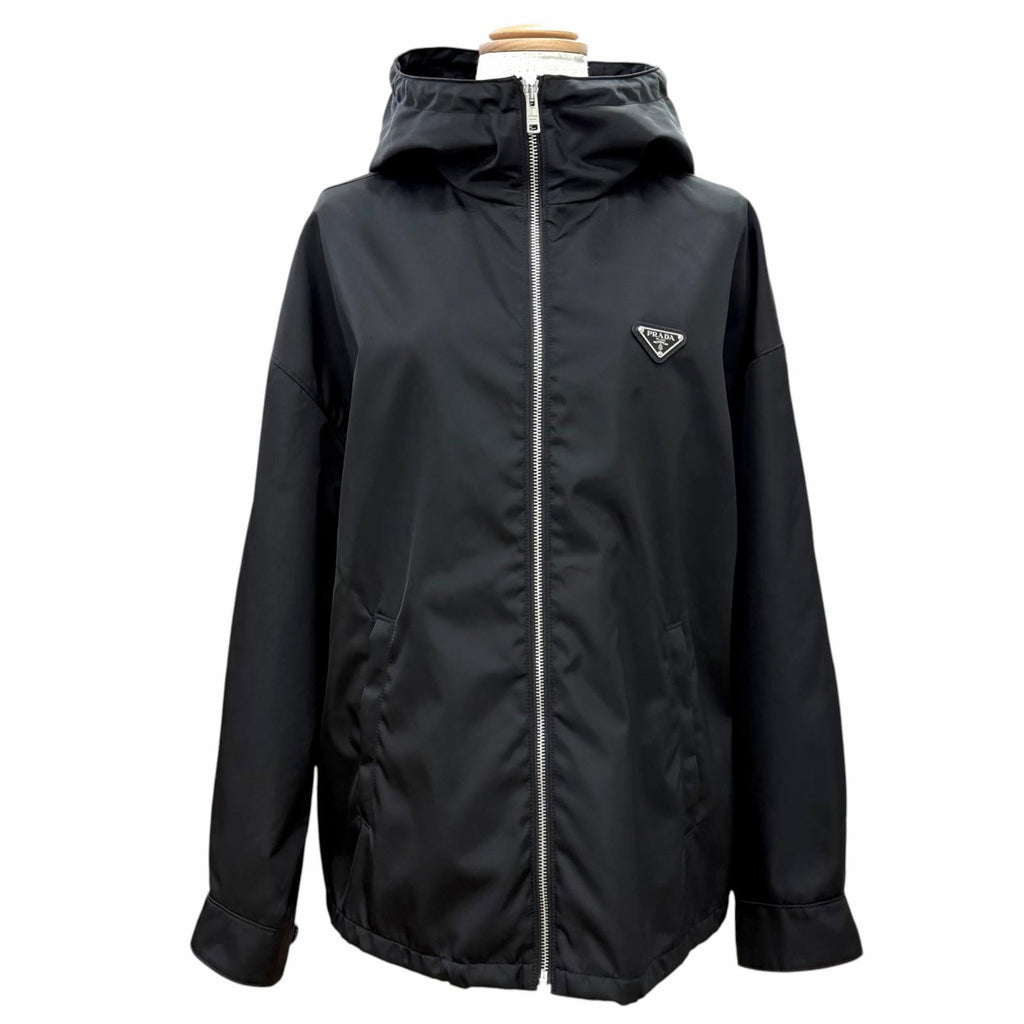 プラダ トライアングルロゴプレート Re Nylon リナイロン ジップアップ ブルゾン ジャケット ブラック IT 36 レディース